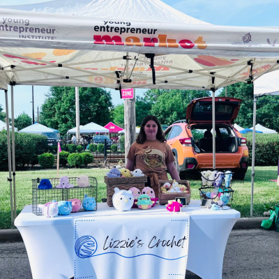 Young-Entrepreneur-Market-3-400x400